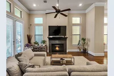 1877 Dart St, Houston, TX 77007 - Photo 16