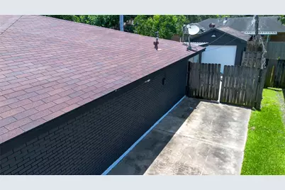 903 Elmwood Drive, Baytown, TX 77520 - Photo 28