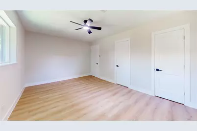 903 Elmwood Drive, Baytown, TX 77520 - Photo 12