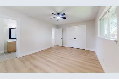 903 Elmwood Drive, Baytown, TX 77520 - Photo 24