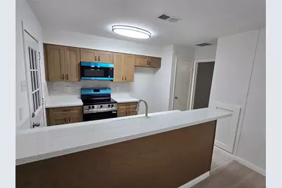 7855 Green Lawn Drive #7855, Houston, TX 77088 - Photo 14