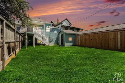 3515 Winnie Street, Galveston, TX 77550 - Photo 18