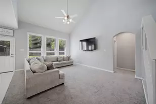 26028 Hasting Ridge Ln, Kingwood, TX 77339 - Photo 8