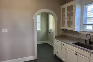 1925 11th St, Port Arthur, TX 77640 - Photo 8