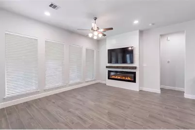 704 Fall Rock Branch Drive, Conroe, TX 77304 - Photo 8