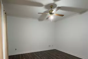 6500 Harbor Town, Houston, TX 77036 - Photo 14