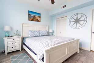 7000 Seawall Blvd, Galveston, TX 77551 - Photo 4