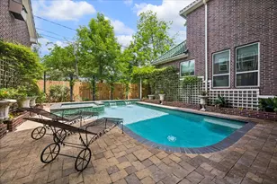 3122 Gannett St, Houston, TX 77025 - Photo 2