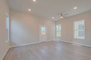 2414 Sam Wilson 001 St, Houston, TX 77020 - Photo 8
