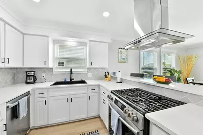 1127 Redfish Street, Hitchcock, TX 77563 - Photo 20