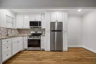 2023 Huldy St, Houston, TX 77019 - Photo 2