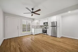 2023 Huldy St, Houston, TX 77019 - Photo 4