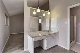 8414 Gulf Spring Ln, Houston, TX 77075 - Photo 8