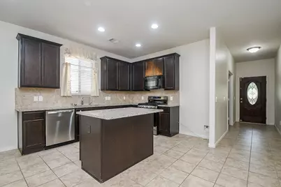 5715 Water Violet Lane, Richmond, TX 77407 - Photo 8