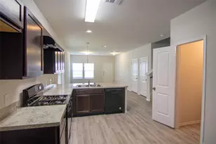 18646 Queesborough Creek, Katy, TX 77449 - Photo 2