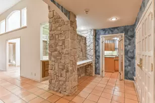 1 Cadena Ct, Galveston, TX 77554 - Photo 4