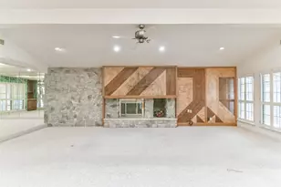1 Cadena Ct, Galveston, TX 77554 - Photo 10