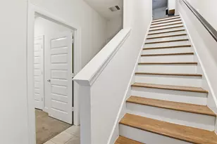 2733 Eado Edge Ct, Houston, TX 77020 - Photo 4