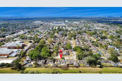 1307 Blue Willow Drive, Houston, TX 77042 - Photo 30