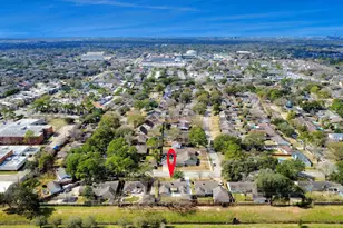 1307 Blue Willow Dr, Houston, TX 77042 - Photo 30