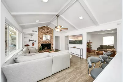 1307 Blue Willow Drive, Houston, TX 77042 - Photo 12