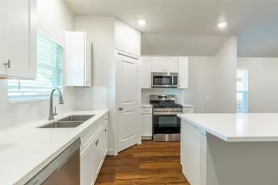 815 Roosevelt, Navasota, TX 77868 - Photo 14