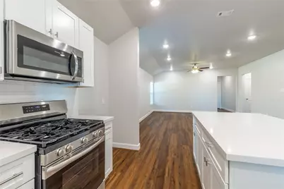 815 Roosevelt, Navasota, TX 77868 - Photo 16