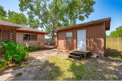 2906 Heatherwood Drive, Baytown, TX 77521 - Photo 18