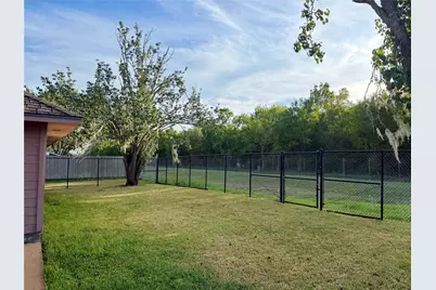 234 Mango Street, Lake Jackson, TX 77566 - Photo 26