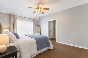 234 Mango St, Lake Jackson, TX 77566 - Photo 4