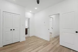 7422 Maxroy St, Houston, TX 77088 - Photo 34