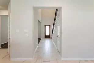 8506 Belfast Mnr Ln, Richmond, TX 77407 - Photo 4