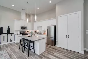 5902 Gardendale Dr, Houston, TX 77092 - Photo 2