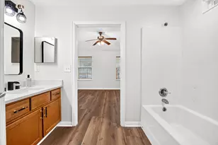 1302 Shearn St, Houston, TX 77007 - Photo 22