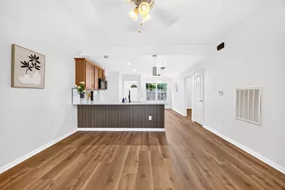 1302 Shearn Street, Houston, TX 77007 - Photo 10