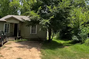 206 Callier St, Palestine, TX 75803 - Photo 8