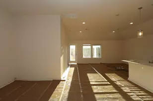 958 Garden Path Dr, Willis, TX 77378 - Photo 4