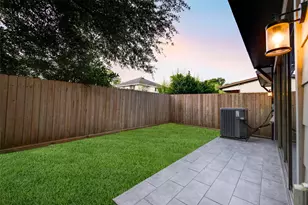 610 Willard St, Houston, TX 77006 - Photo 38