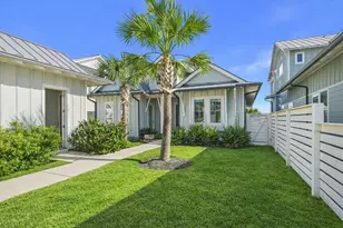 150 Foxtail Ln, Rockport, TX 78382 - Photo 2