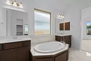 4816 Blue Pearl Ln, League City, TX 77573 - Photo 22