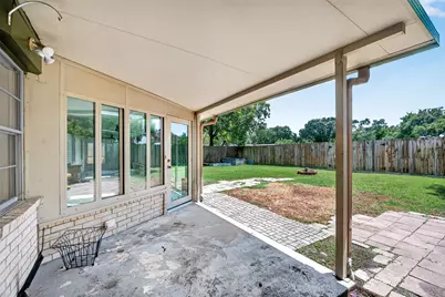 15702 La Cabana Drive, Houston, TX 77062 - Photo 30
