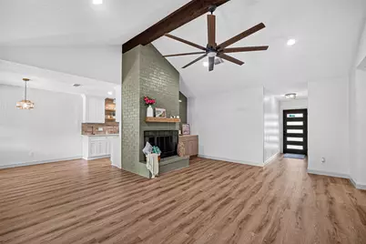 15702 La Cabana Drive, Houston, TX 77062 - Photo 6