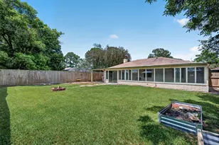 15702 La Cabana Dr, Houston, TX 77062 - Photo 34
