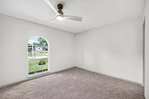 15702 La Cabana Dr, Houston, TX 77062 - Photo 20