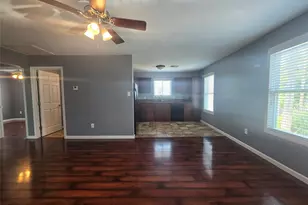 1814 Ave N 1/2, Galveston, TX 77550 - Photo 4