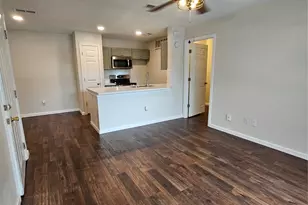 15534 Zabolio Dr, Houston, TX 77598 - Photo 4