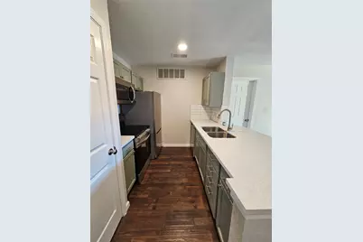 15534 Zabolio Drive #123, Houston, TX 77598 - Photo 8