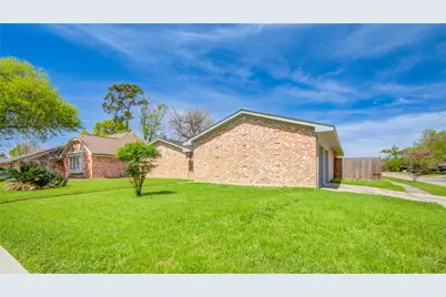13747 Rampchester Lane, Houston, TX 77015 - Photo 2
