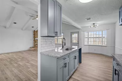 13747 Rampchester Lane, Houston, TX 77015 - Photo 14