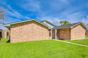 13747 Rampchester Ln, Houston, TX 77015 - Photo 4